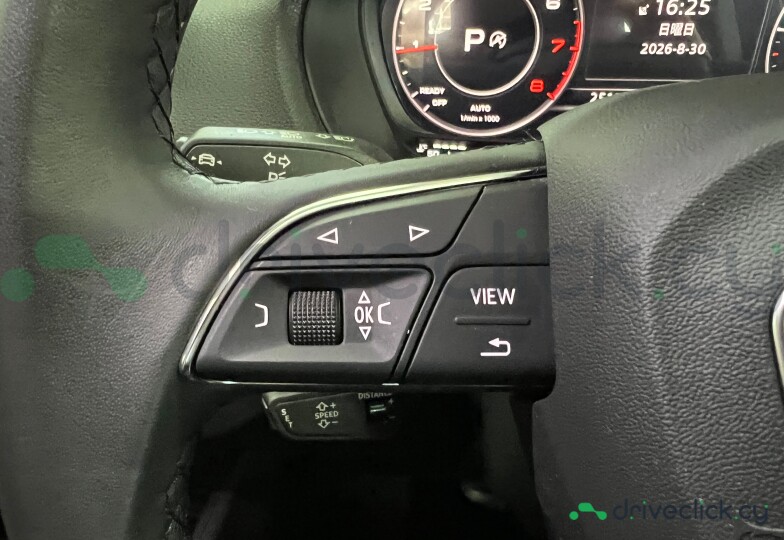 Audi Q2 Black
