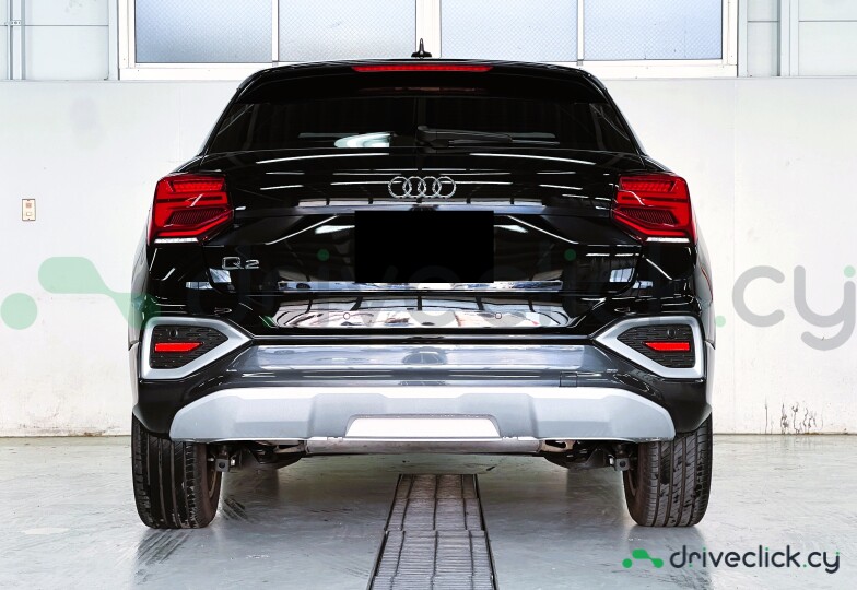 Audi Q2 Black