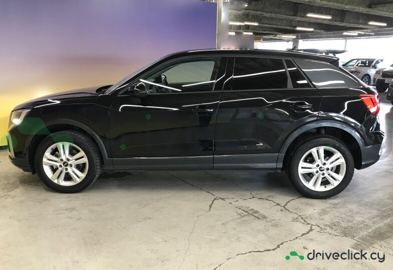 Audi Q2 Black