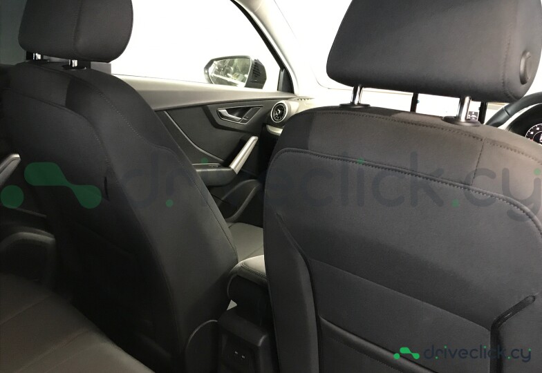 Audi Q2 Black