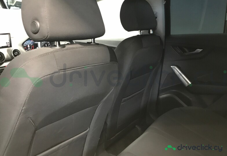 Audi Q2 Black