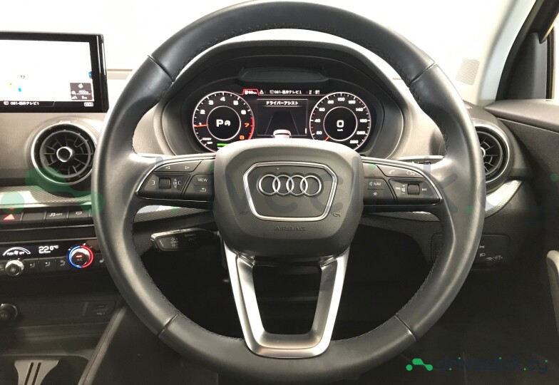 Audi Q2 Black