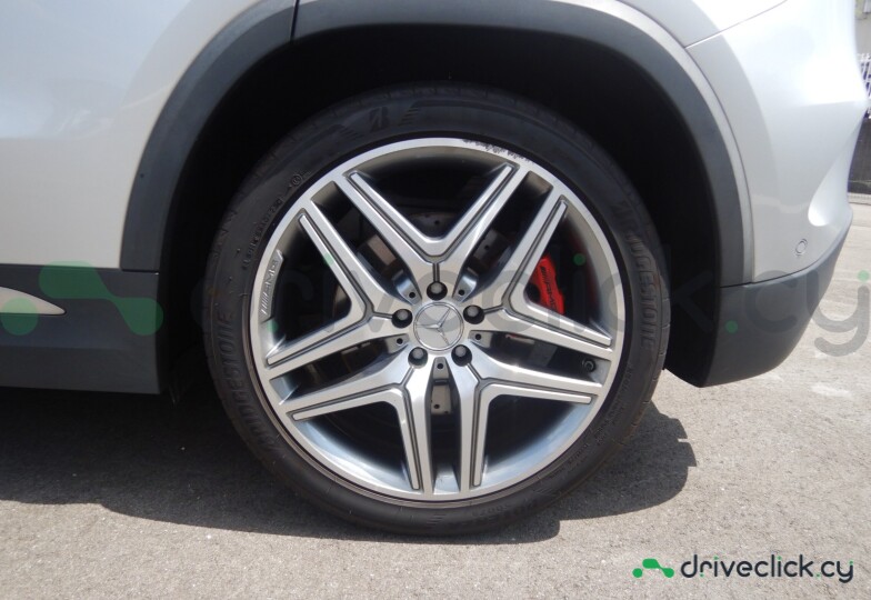 Mercedes GLA-class Grey