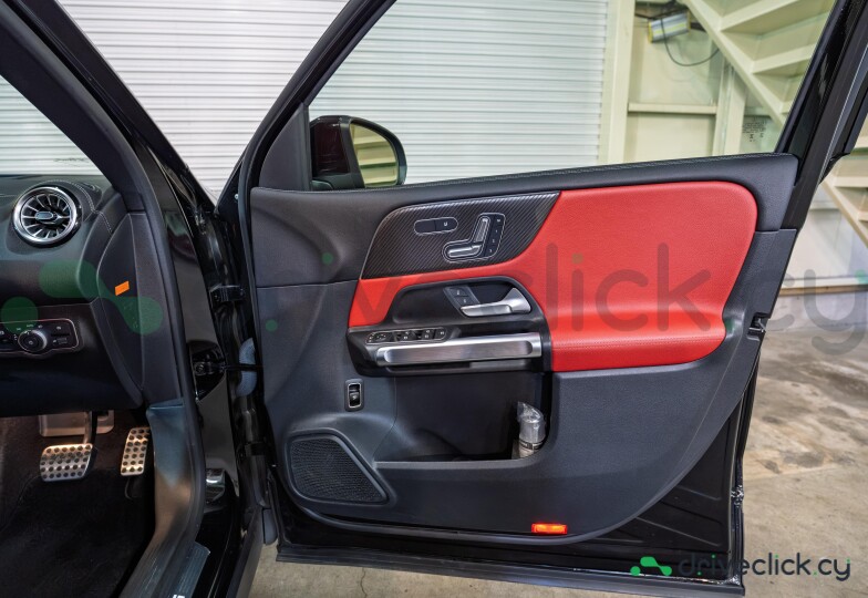 Mercedes GLB-class Black