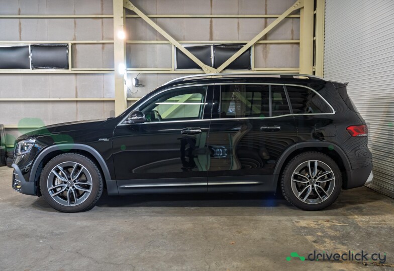 Mercedes GLB-class Black