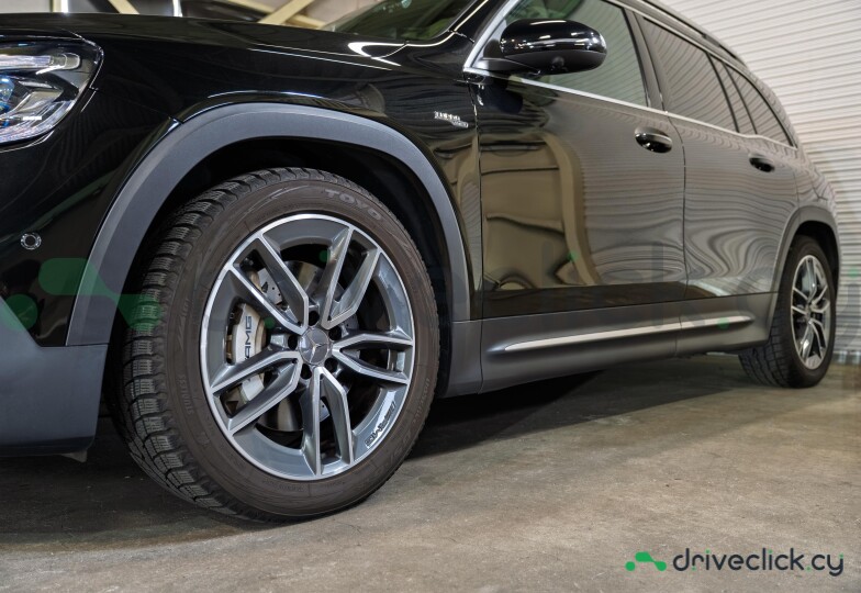 Mercedes GLB-class Black