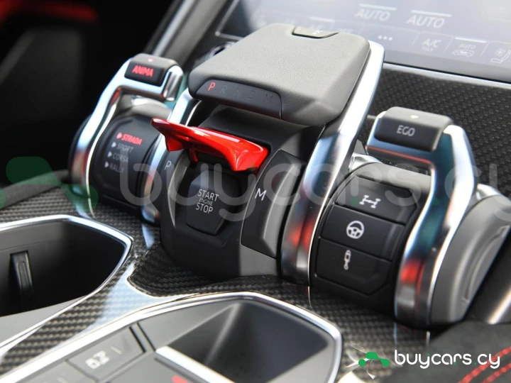 Lamborghini Urus Синий