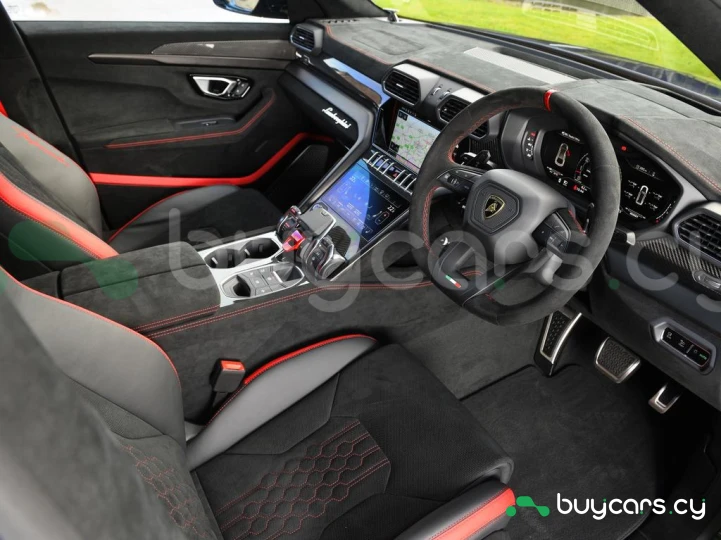 Lamborghini Urus Синий
