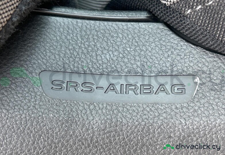 Subaru Impreza Белый