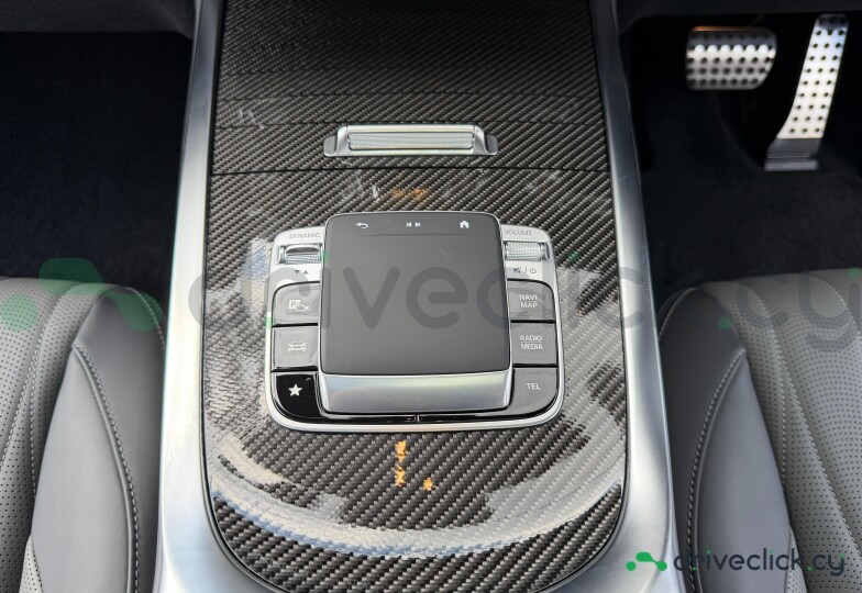 Mercedes G-class Black