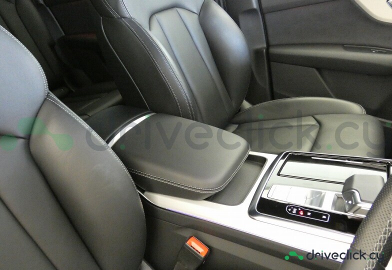 Audi Q7 White