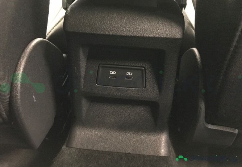 Audi Q2 Black