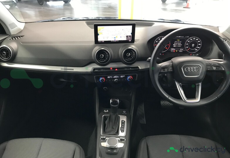 Audi Q2 Black