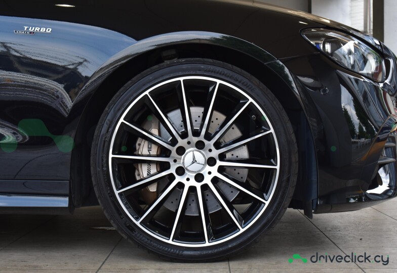 Mercedes E-class Black