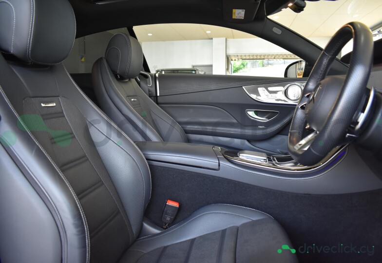 Mercedes E-class Black