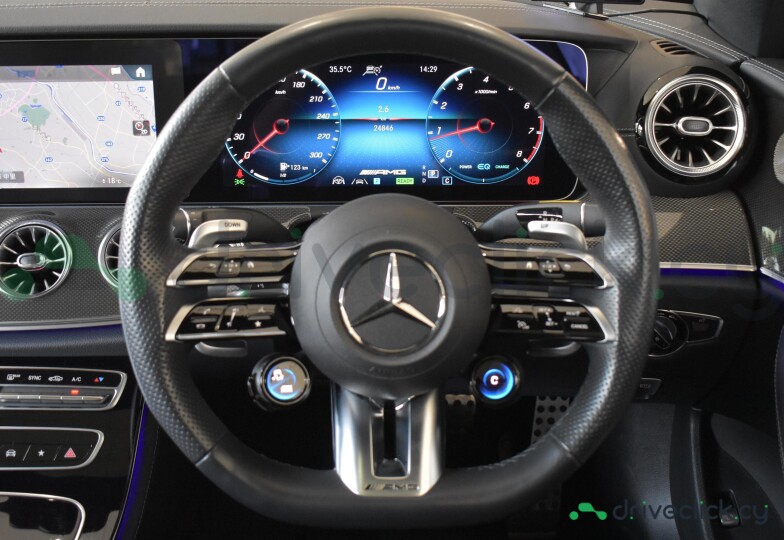 Mercedes E-class Black