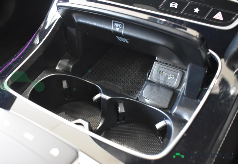 Mercedes E-class Black