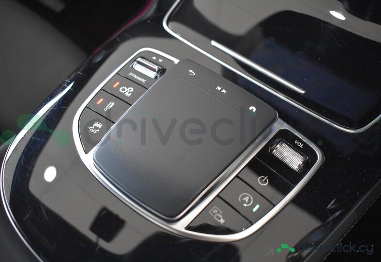 Mercedes E-class Black
