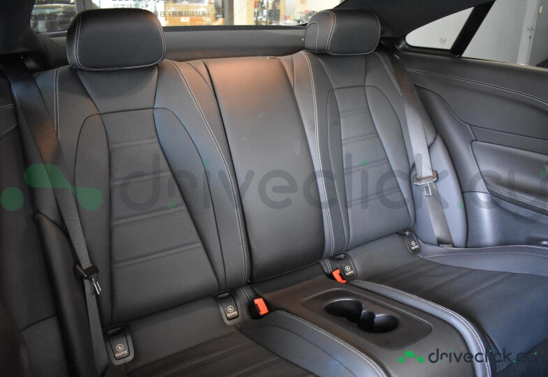 Mercedes E-class Black