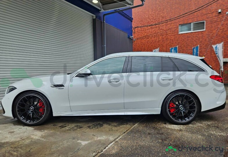 Mercedes C-class White