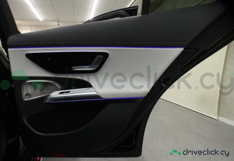 Mercedes E-class Black