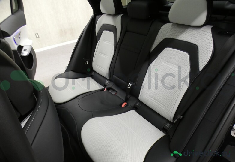 Mercedes E-class Black
