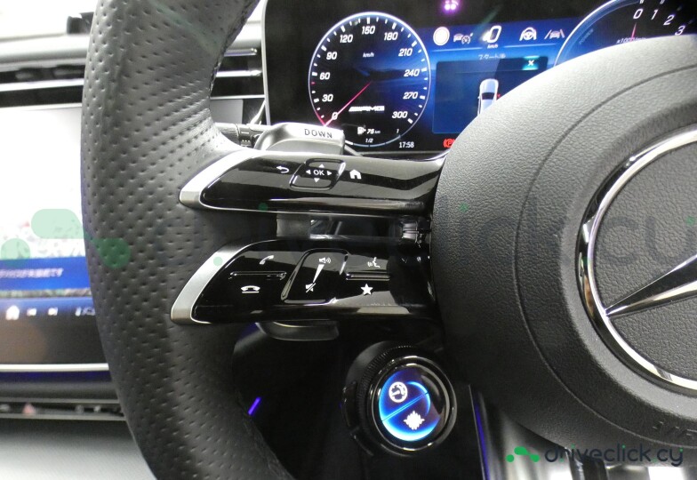 Mercedes E-class Black