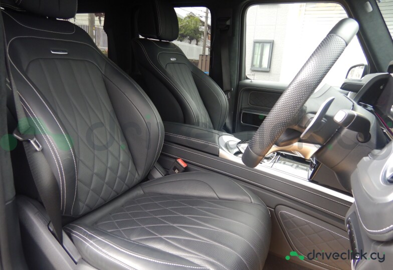 Mercedes G-class Black