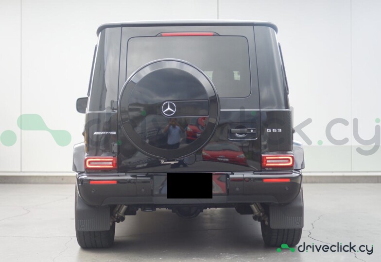 Mercedes G-class Black
