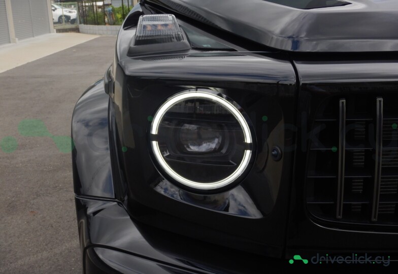 Mercedes G-class Black