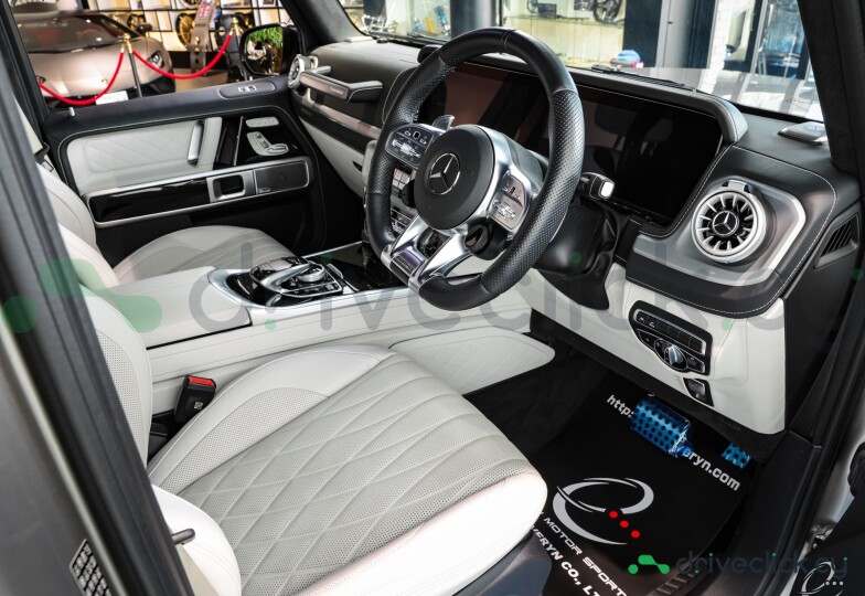 Mercedes G-class Grey