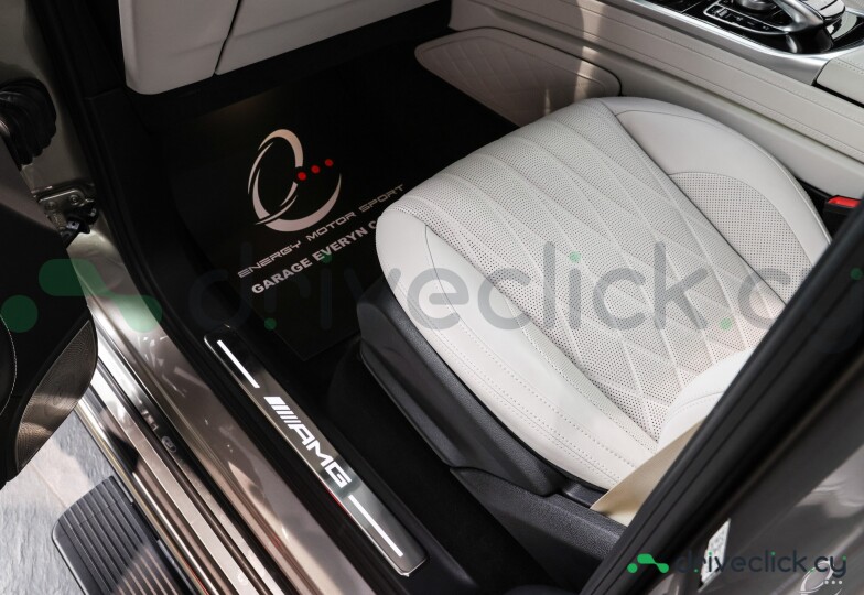 Mercedes G-class Grey