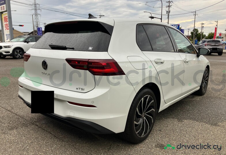 Volkswagen Golf White