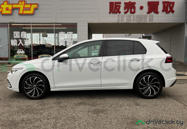Volkswagen Golf White