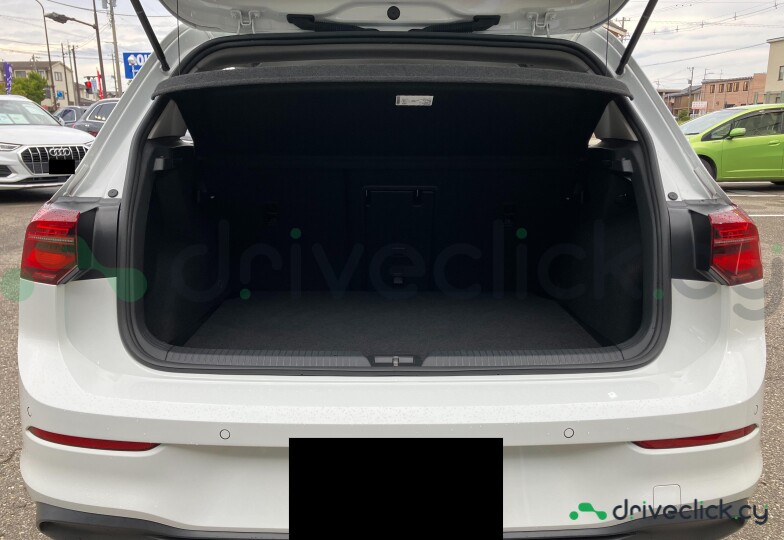 Volkswagen Golf White