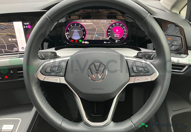 Volkswagen Golf White
