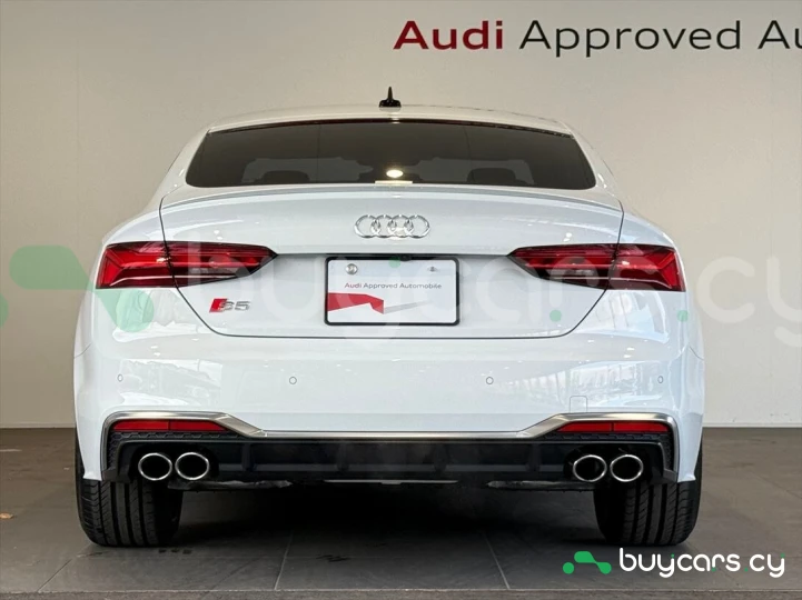 Audi S5 Sportback Белый