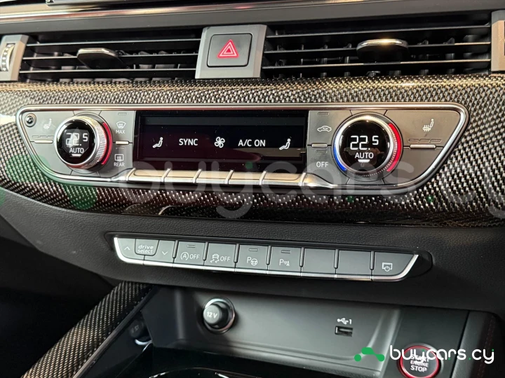 Audi S5 Sportback Белый