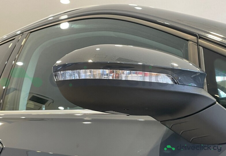 Volkswagen Golf Grey