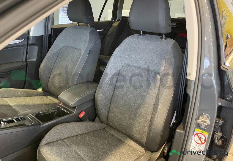 Volkswagen Golf Grey