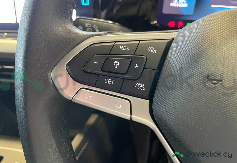 Volkswagen Golf Grey