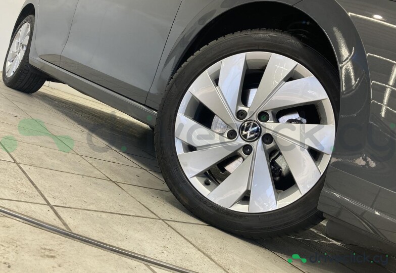 Volkswagen Golf Grey