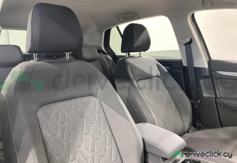 Volkswagen Golf Grey