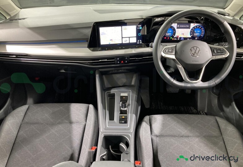 Volkswagen Golf White