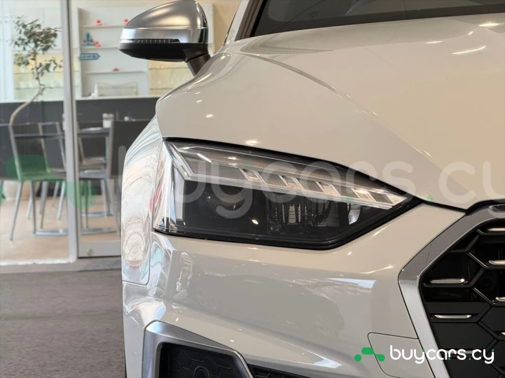 Audi S5 Sportback Белый