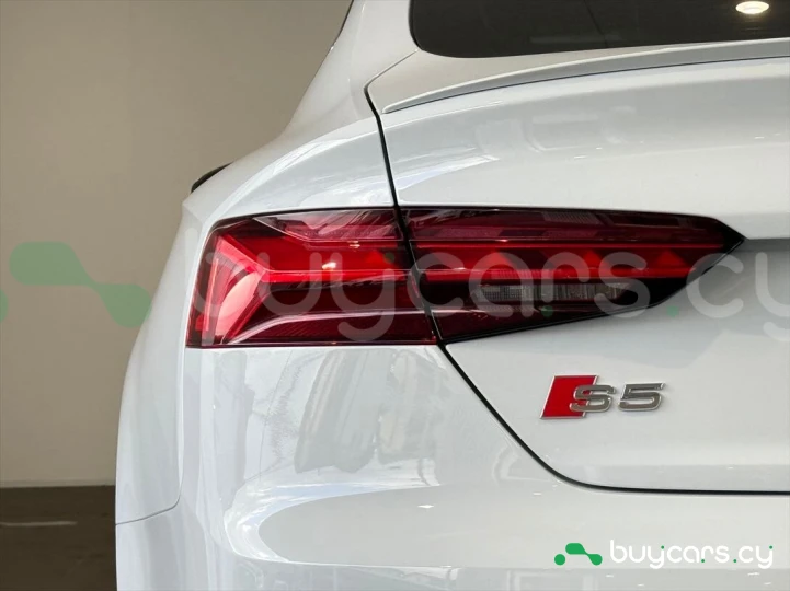 Audi S5 Sportback Белый