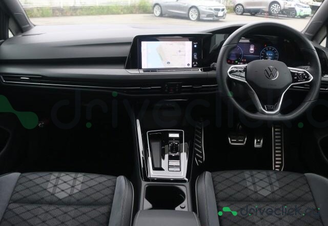 Volkswagen Golf Black