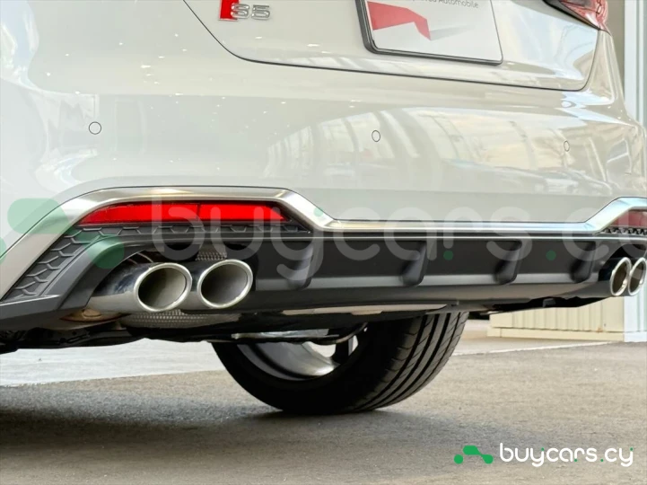 Audi S5 Sportback Белый