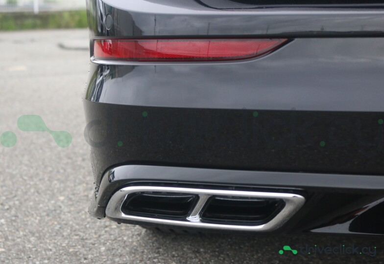 Volkswagen Golf Black