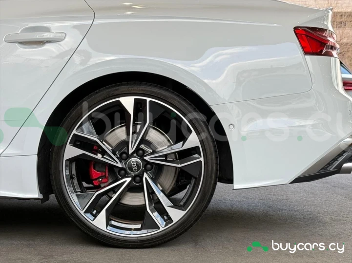 Audi S5 Sportback Белый